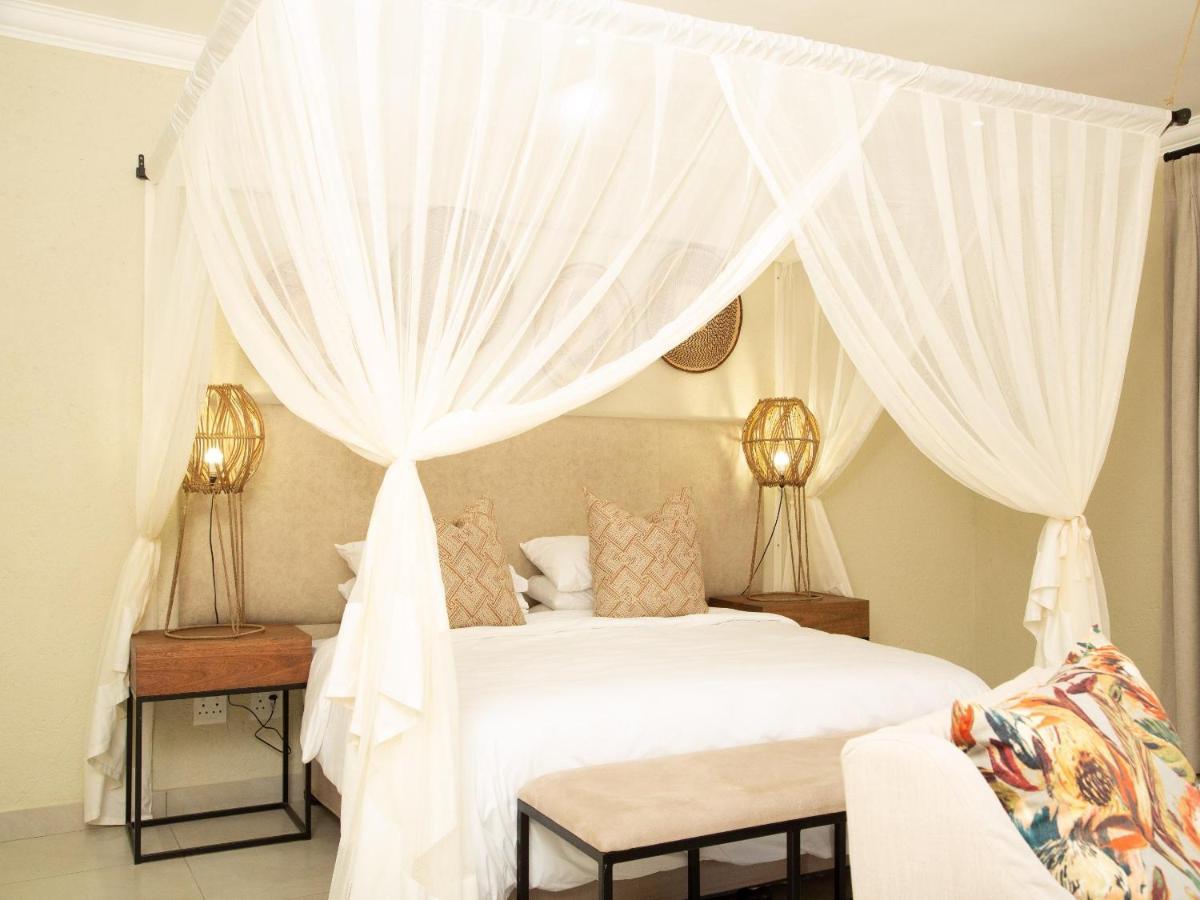 Pumbaa Wildlife Park & Accommodation Mbombela Ngoại thất bức ảnh
